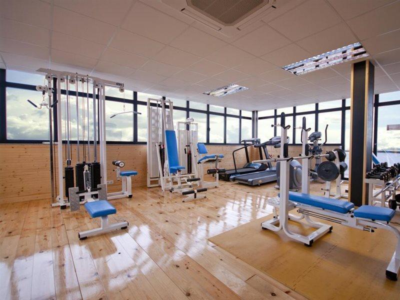 Auditorio Santiago & Hotel 4*