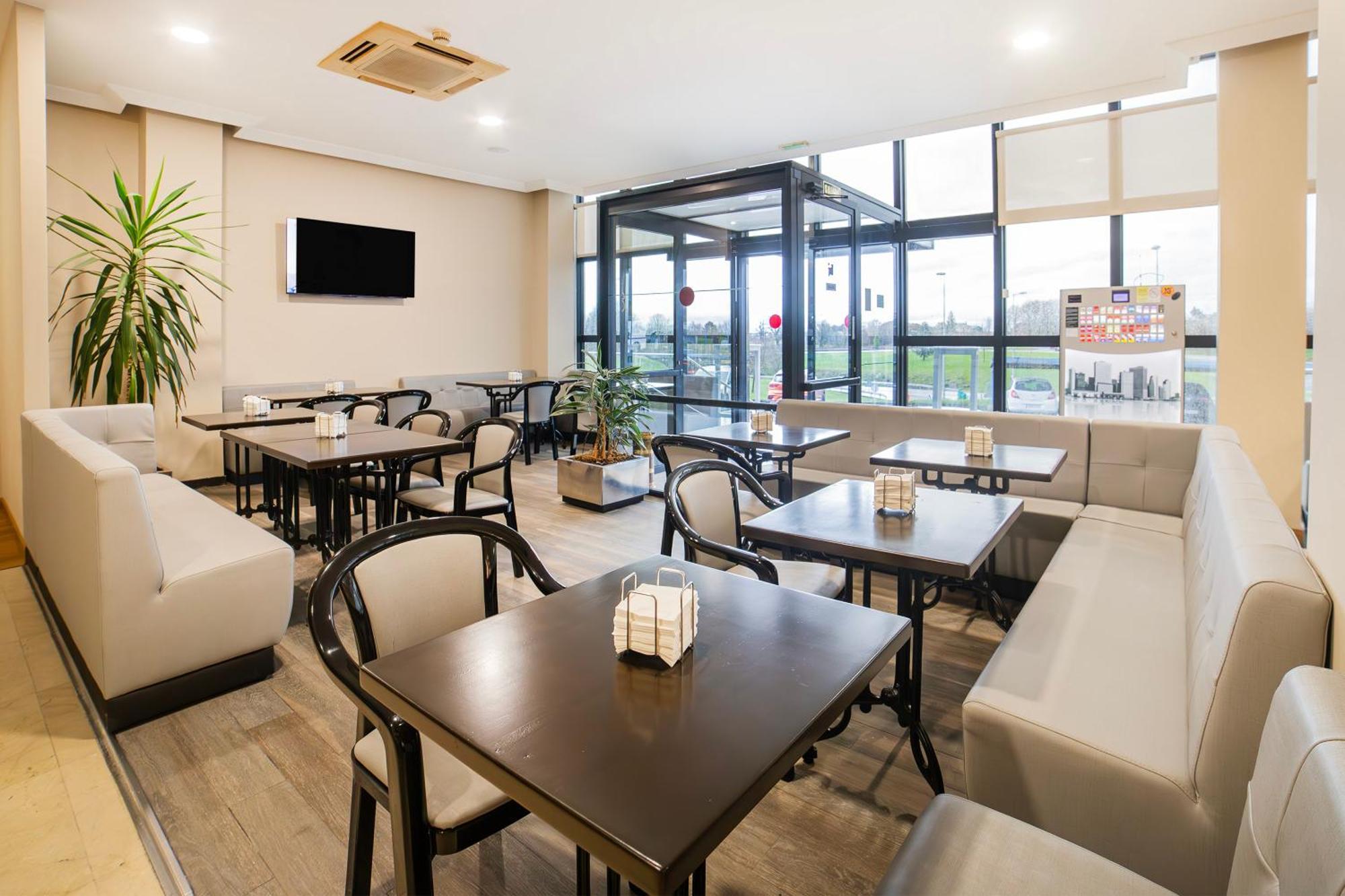 Hotel Auditorio Santiago&spa 4*