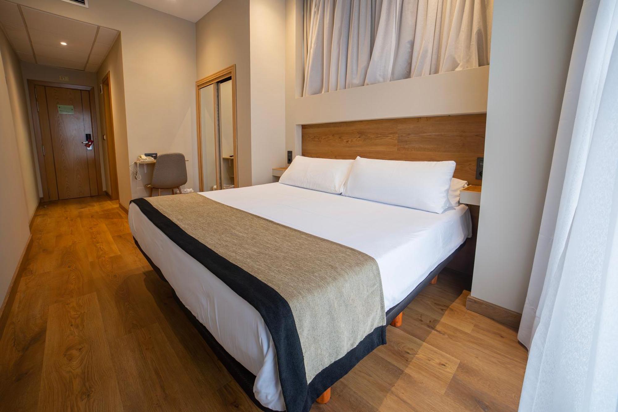 Hotel Auditorio Santiago & Lugo